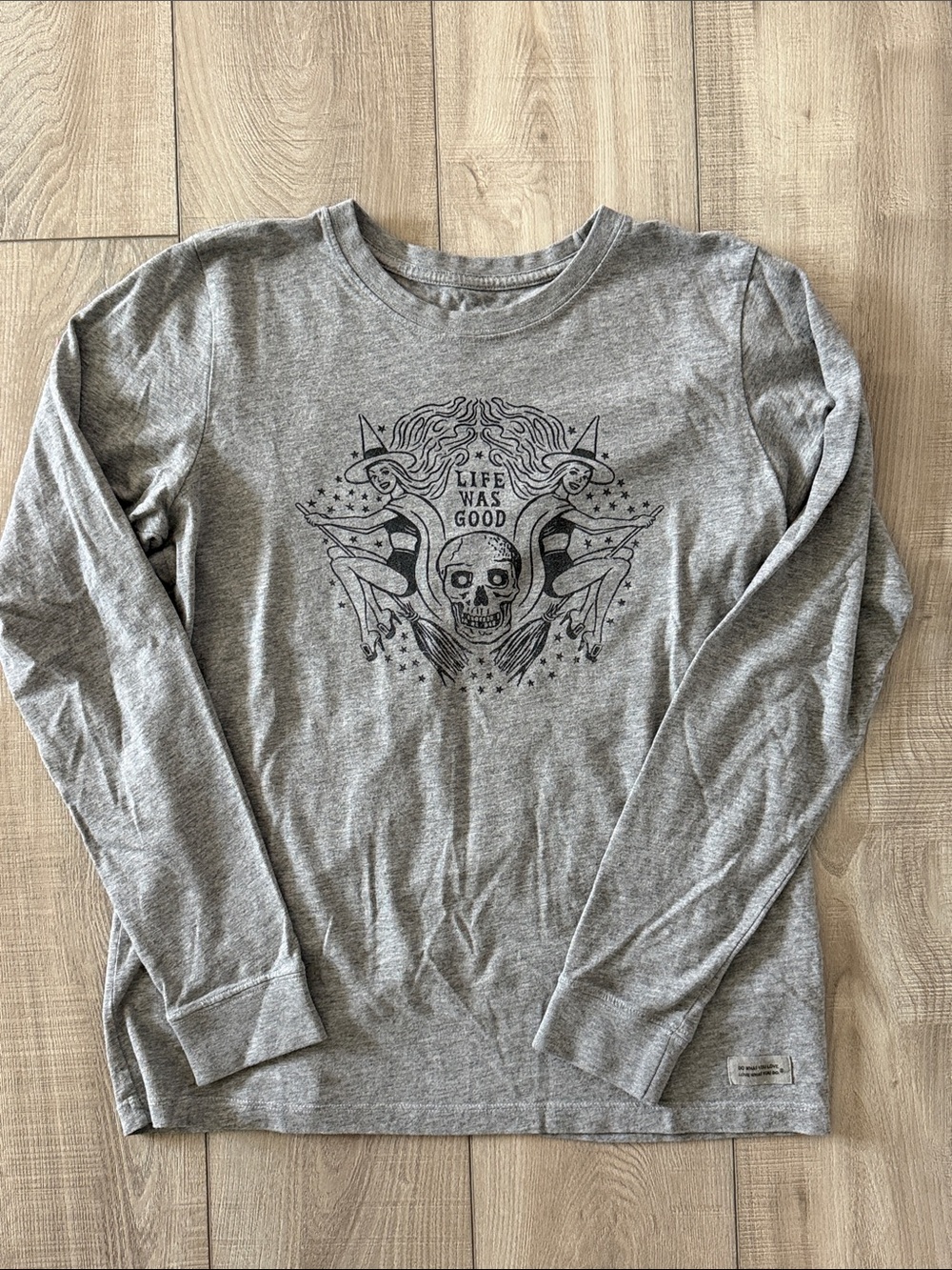 Life Is Good Long Sleeve Gray Crusher Tee “LIFE WAS GOOD” Skulls, Witches- M